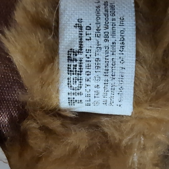 Vintage Reindeer Santa Hat Furby Tiger Toys 1999 Non Working - Picture 7 of 9